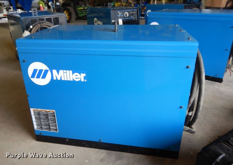 image for item ED9868 Miller Dimension 652  welder