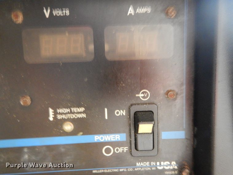 image for item ED9868 Miller Dimension 652  welder