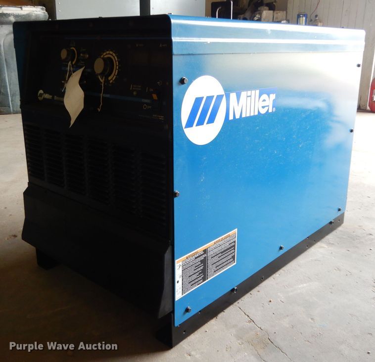 image for item ED9869 Miller Dimension 652  welder