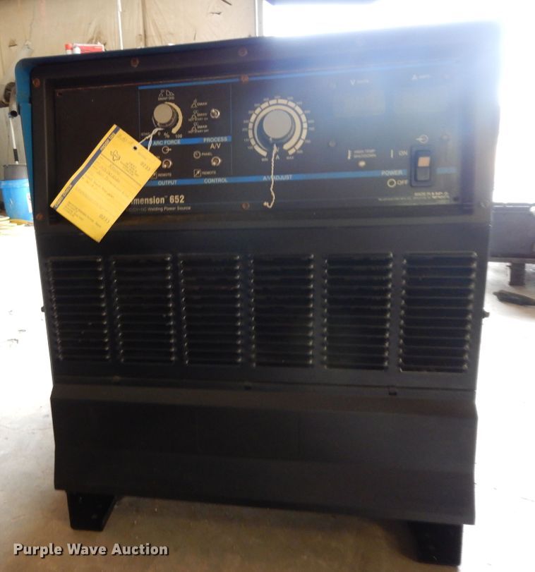 image for item ED9869 Miller Dimension 652  welder