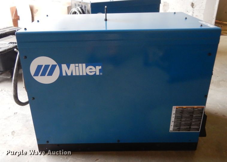 image for item ED9869 Miller Dimension 652  welder