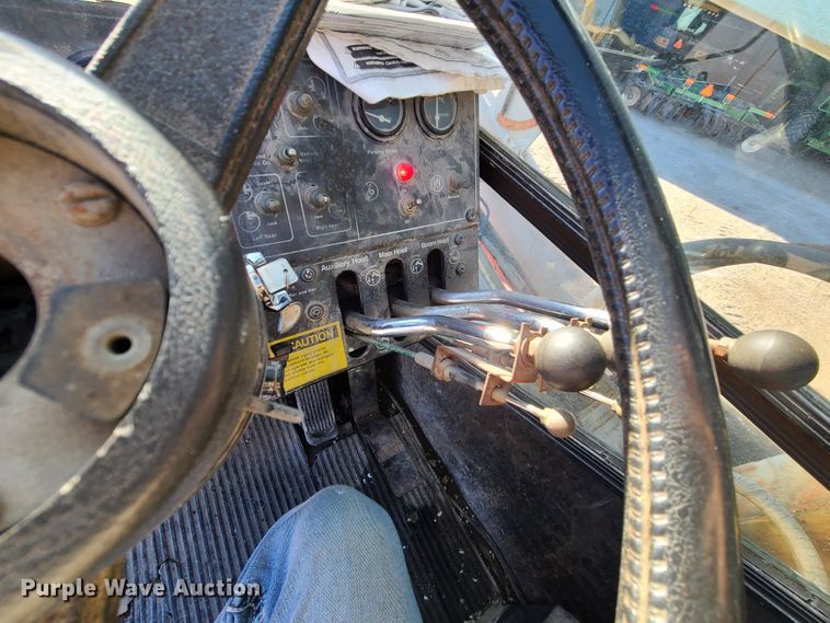 image for item EZ9236 1991 Link Belt HSP-8050  crane