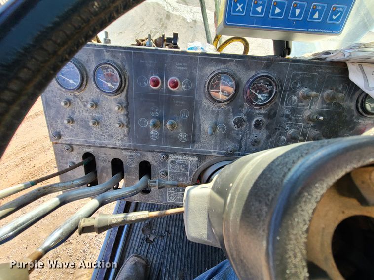 image for item EZ9236 1991 Link Belt HSP-8050  crane