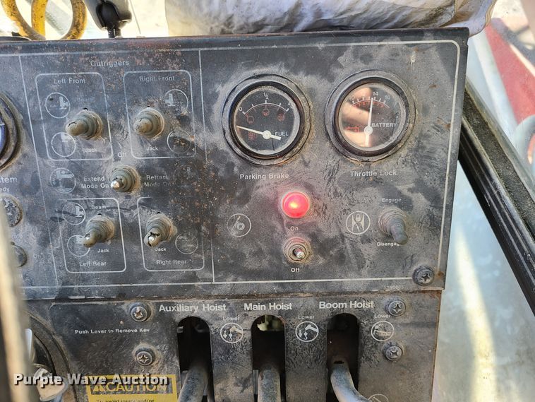 image for item EZ9236 1991 Link Belt HSP-8050  crane