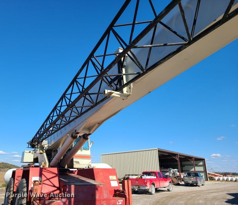 image for item EZ9236 1991 Link Belt HSP-8050  crane