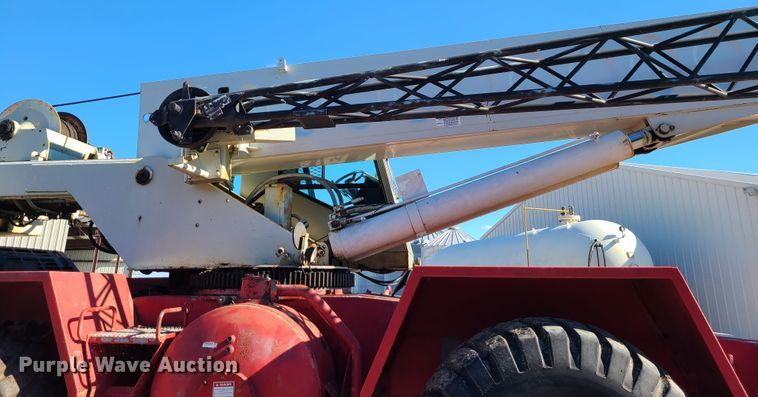 image for item EZ9236 1991 Link Belt HSP-8050  crane