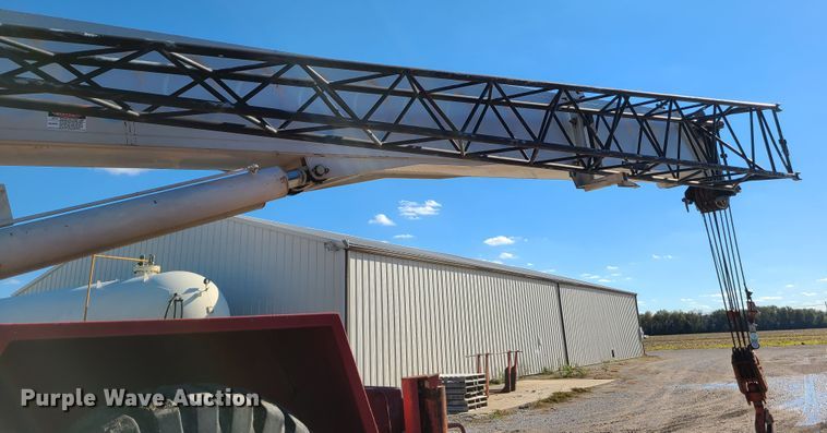 image for item EZ9236 1991 Link Belt HSP-8050  crane