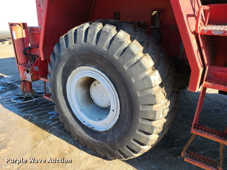 image for item EZ9236 1991 Link Belt HSP-8050  crane