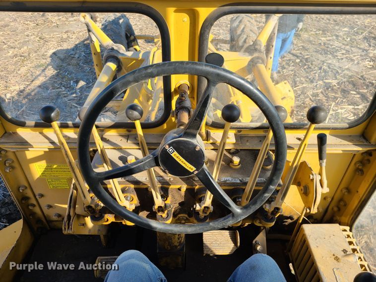 image for item EZ9237 1973 Caterpillar 112F  rigid frame motor grader