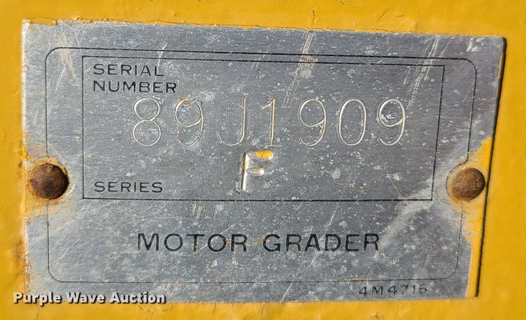 image for item EZ9237 1973 Caterpillar 112F  rigid frame motor grader