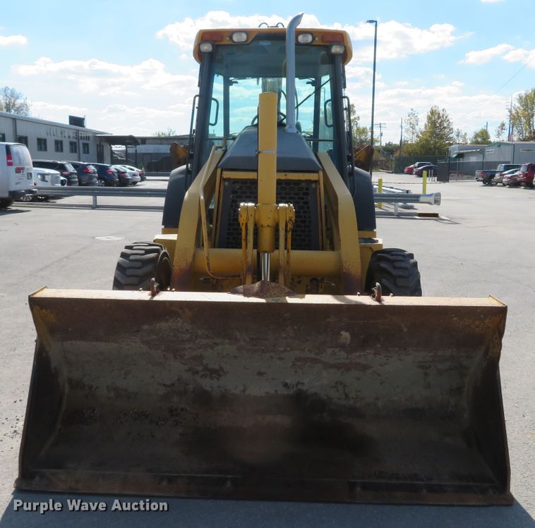 image for item FP9433 2005 John Deere 310SG  backhoe