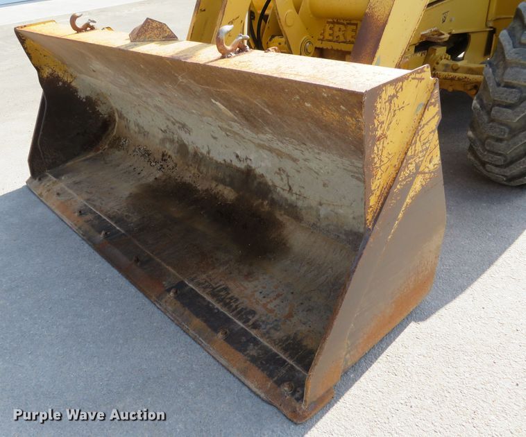 image for item FP9433 2005 John Deere 310SG  backhoe