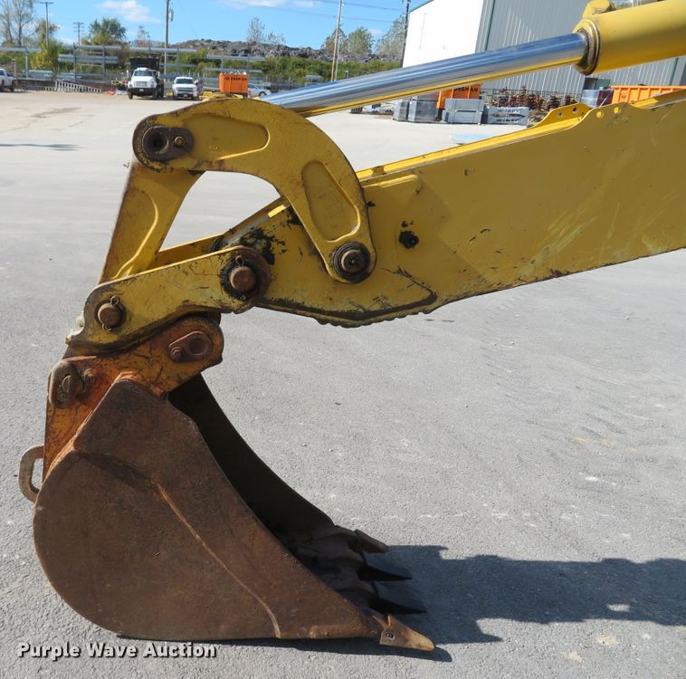 image for item FP9433 2005 John Deere 310SG  backhoe