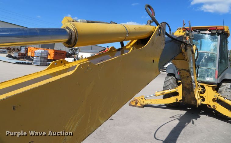 image for item FP9433 2005 John Deere 310SG  backhoe