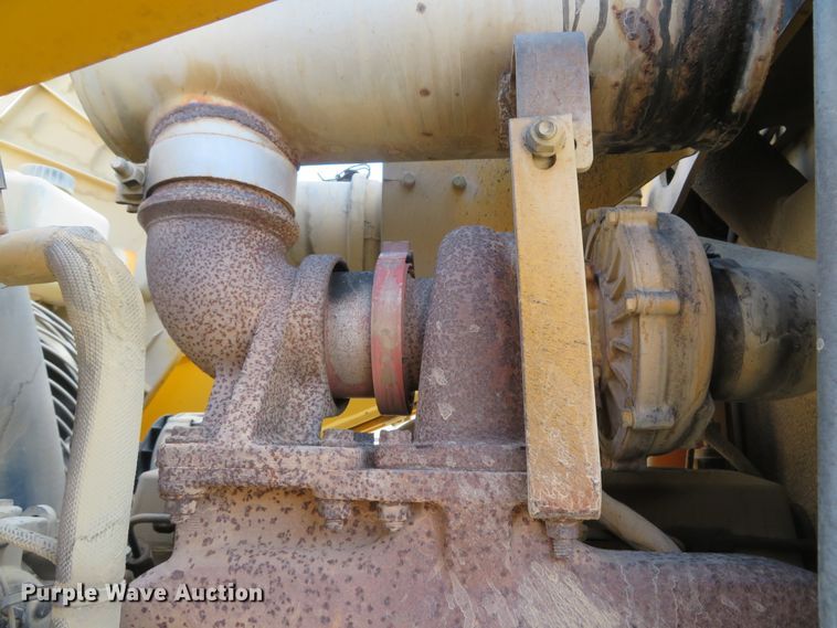 image for item FP9433 2005 John Deere 310SG  backhoe