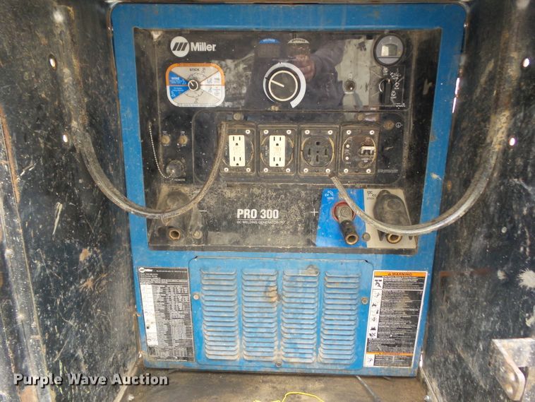 image for item HF9965 Miller Pro 300  welder/generator