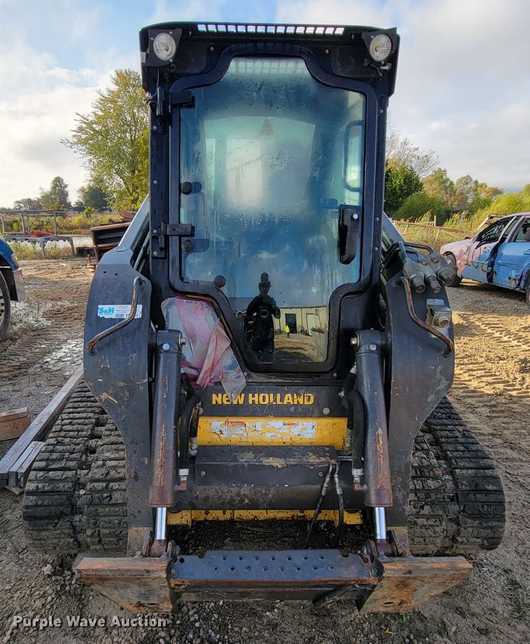 image for item HR9494 New Holland C238  tracked skid steer loader