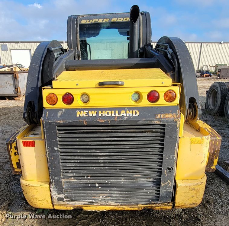 image for item HR9494 New Holland C238  tracked skid steer loader