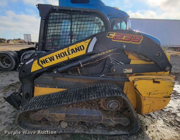 image for item HR9494 New Holland C238  tracked skid steer loader