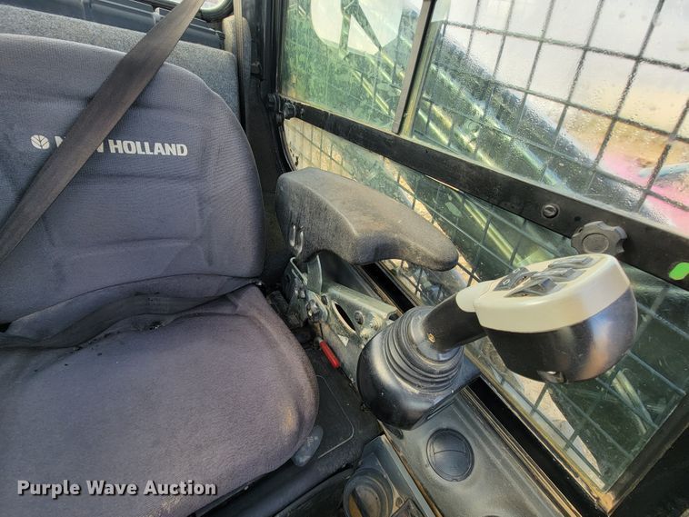 image for item HR9494 New Holland C238  tracked skid steer loader