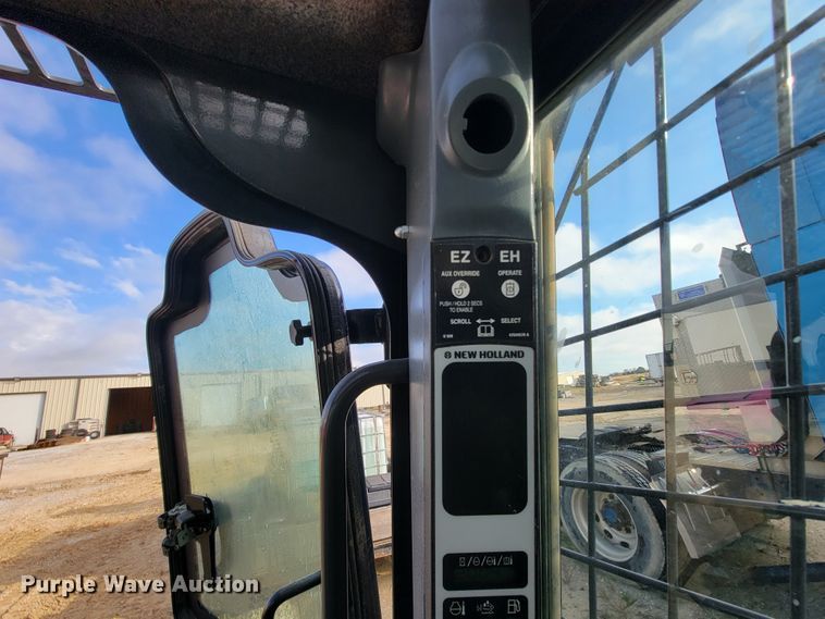 image for item HR9494 New Holland C238  tracked skid steer loader