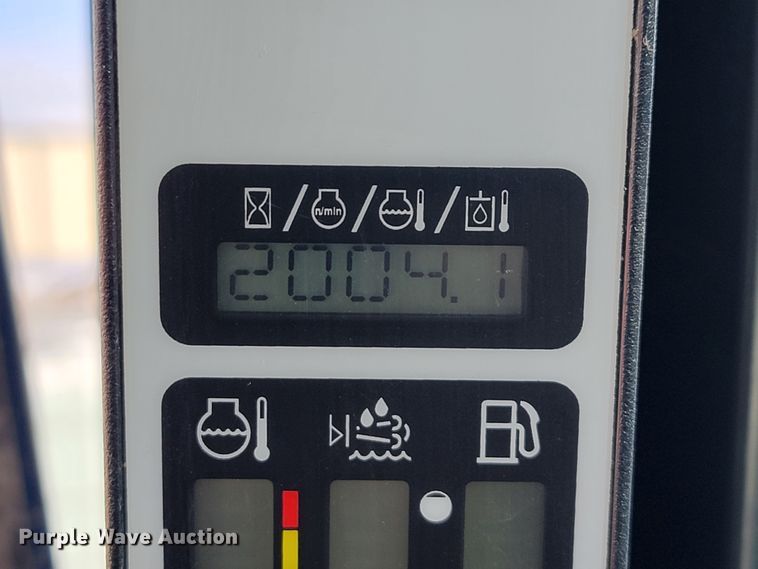 image for item HR9494 New Holland C238  tracked skid steer loader