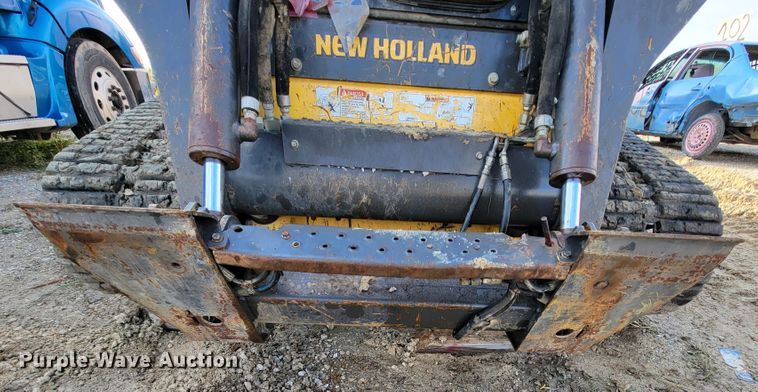 image for item HR9494 New Holland C238  tracked skid steer loader