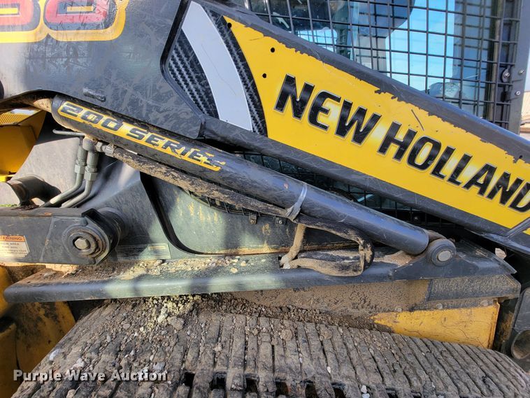 image for item HR9494 New Holland C238  tracked skid steer loader