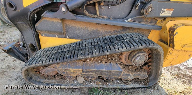 image for item HR9494 New Holland C238  tracked skid steer loader