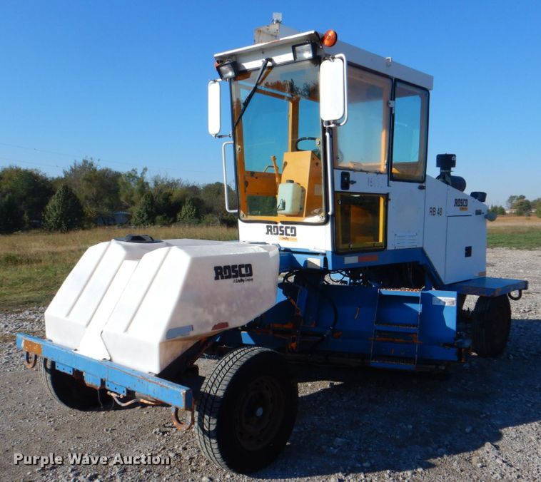 image for item HT9495 2003 Rosco RB-48  broom