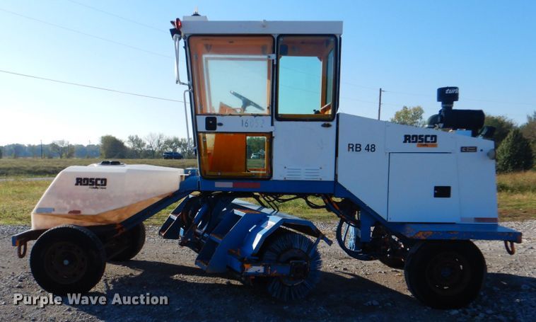 image for item HT9495 2003 Rosco RB-48  broom