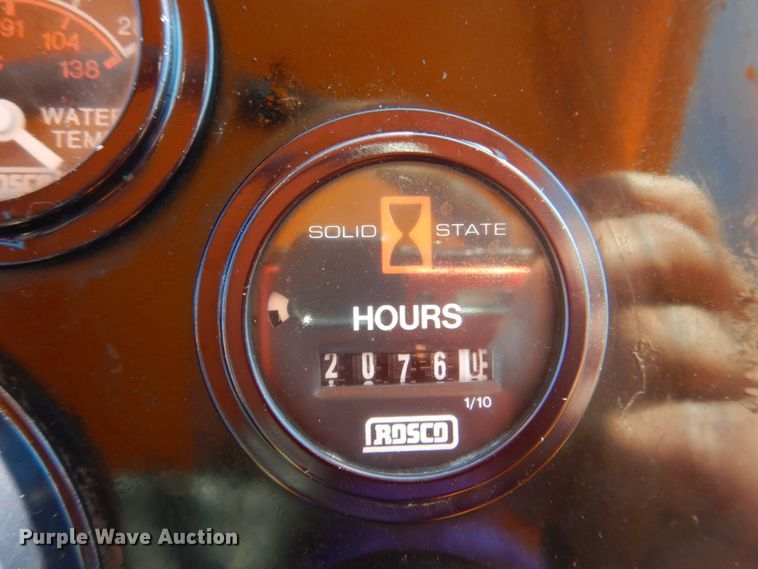 image for item HT9495 2003 Rosco RB-48  broom