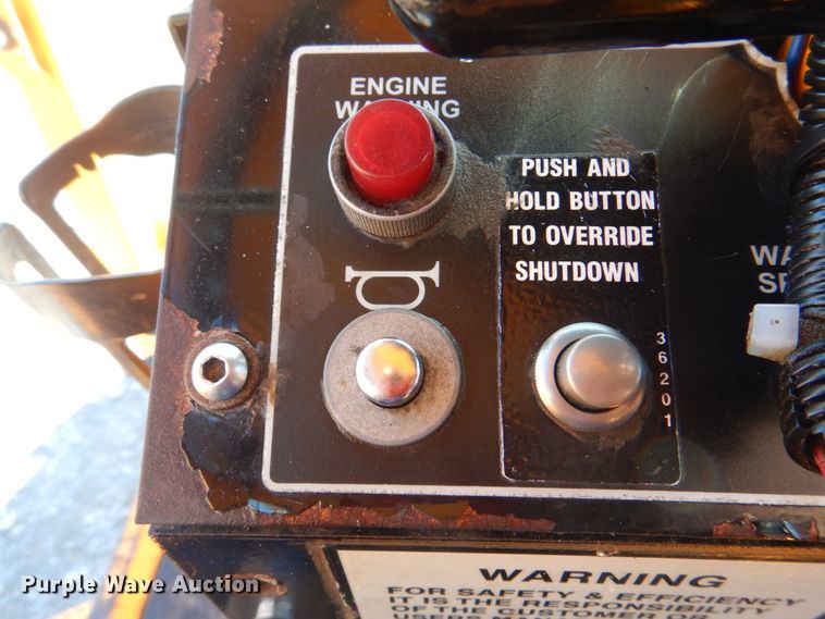 image for item HT9495 2003 Rosco RB-48  broom