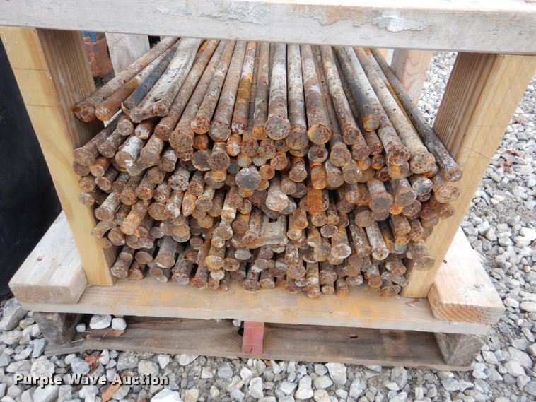 image for item IH9042 Concrete equipment