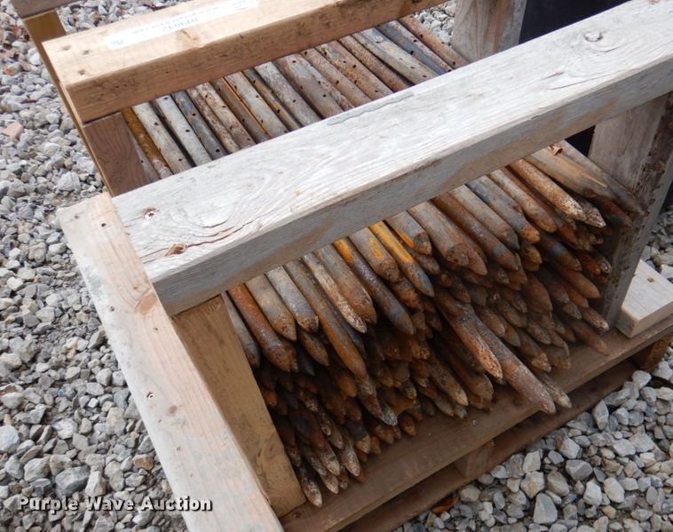 image for item IH9042 Concrete equipment