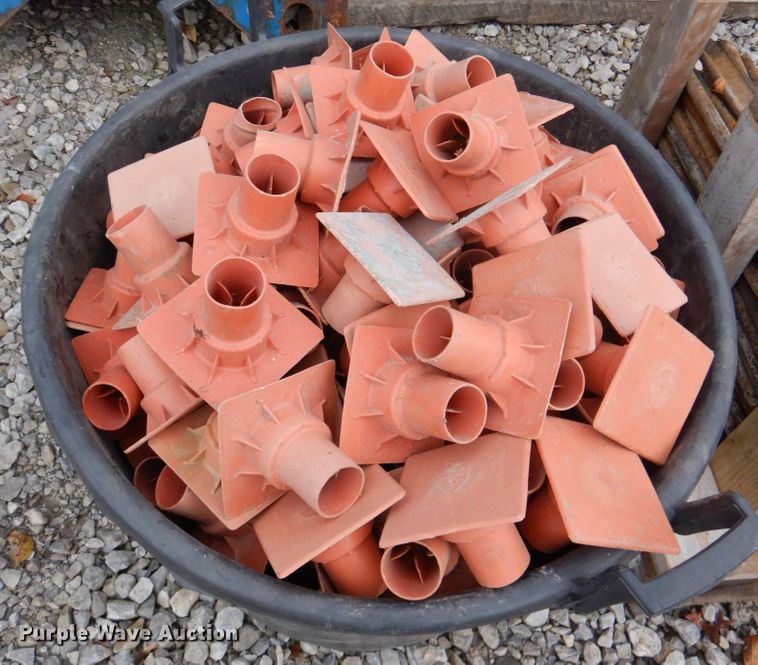 image for item IH9042 Concrete equipment