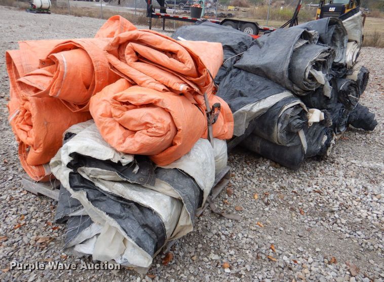 image for item IH9043 Approximately 20 concrete blankets