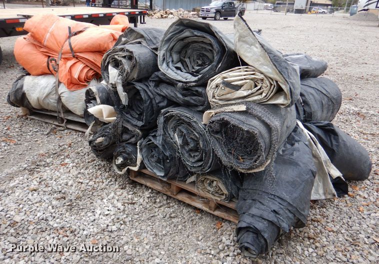 image for item IH9043 Approximately 20 concrete blankets