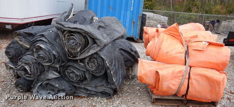 image for item IH9043 Approximately 20 concrete blankets