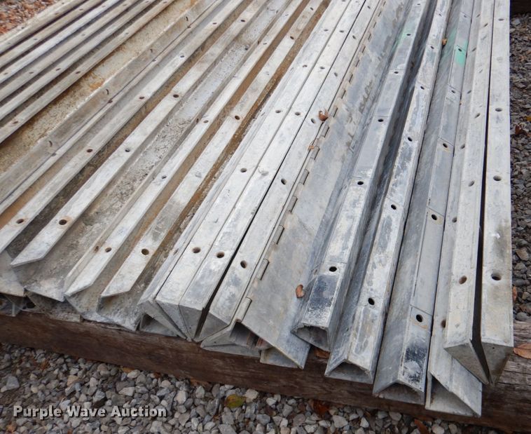 image for item IH9044 Precise full dimension concrete wall forms