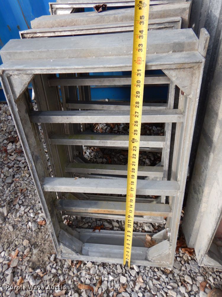 image for item IH9044 Precise full dimension concrete wall forms