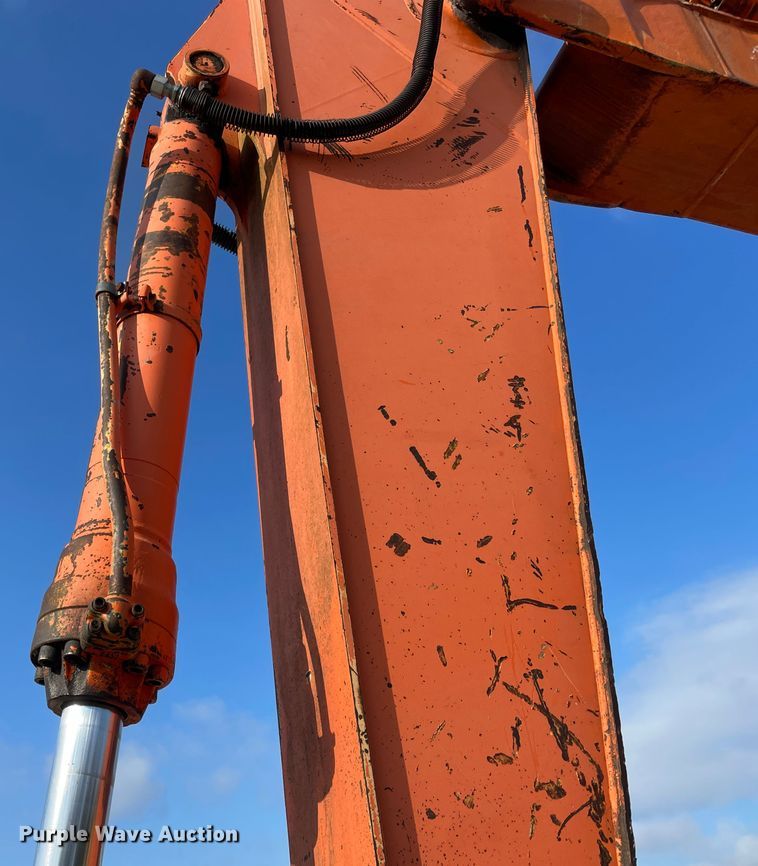 image for item II9476 1992 Hitachi EX270LC  excavator