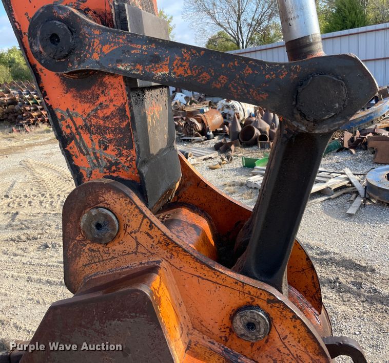 image for item II9476 1992 Hitachi EX270LC  excavator