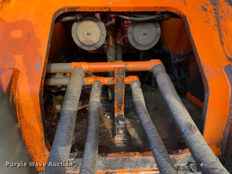 image for item II9476 1992 Hitachi EX270LC  excavator