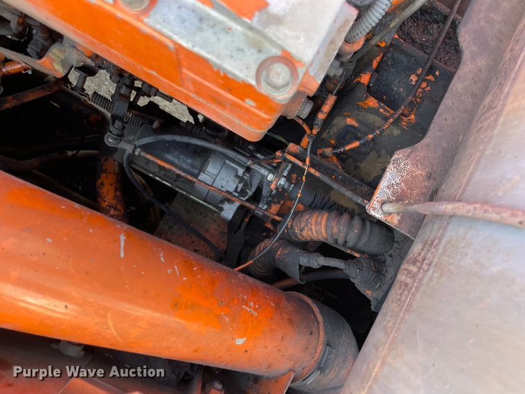 image for item II9476 1992 Hitachi EX270LC  excavator