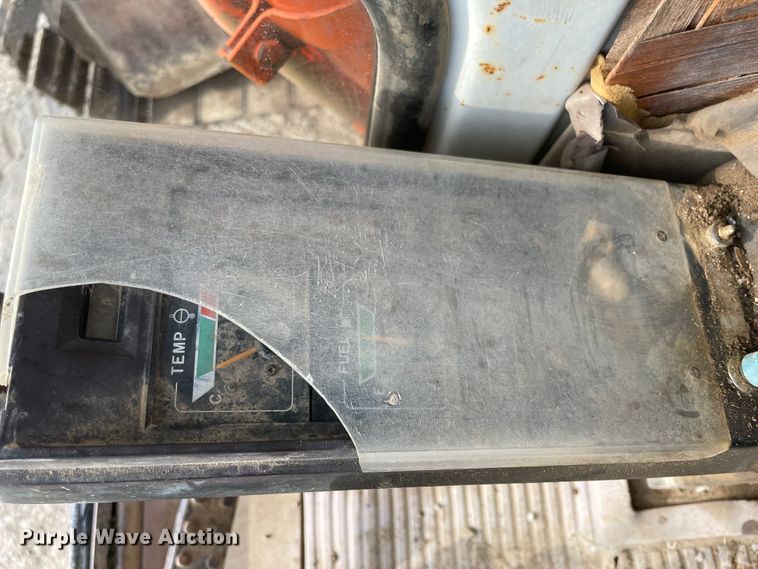 image for item II9476 1992 Hitachi EX270LC  excavator