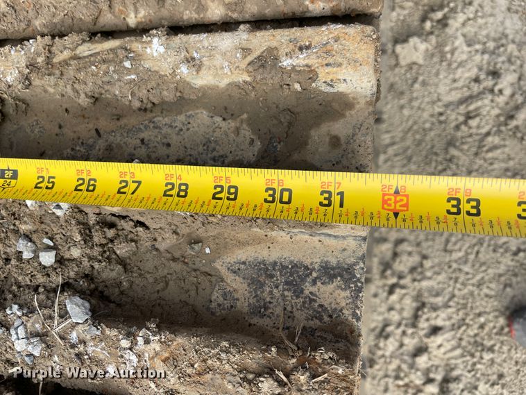 image for item II9476 1992 Hitachi EX270LC  excavator