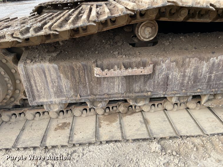 image for item II9476 1992 Hitachi EX270LC  excavator