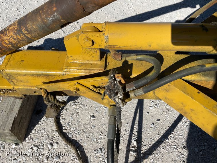 image for item II9479 Anderson  rock picker