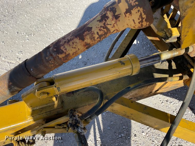 image for item II9479 Anderson  rock picker